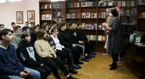 В Центре юношеского чтения прошел Час памяти «900 дней мужества»
