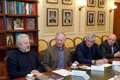 Министр культуры РФ Ольга Любимова встретилась с писателями и книгоиздателями