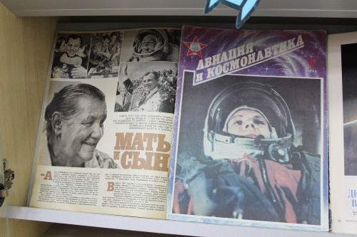 К 90-летию со дня рождения легендарного космонавта Юрия Гагарина